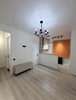 იყიდება 2 ოთახიანი ბინა დიღმის მასივში